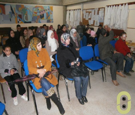 نادي حقوق الإنسان بثانوية ابن زهر التأهيلية يخلد اليوم العالمي للمرأة