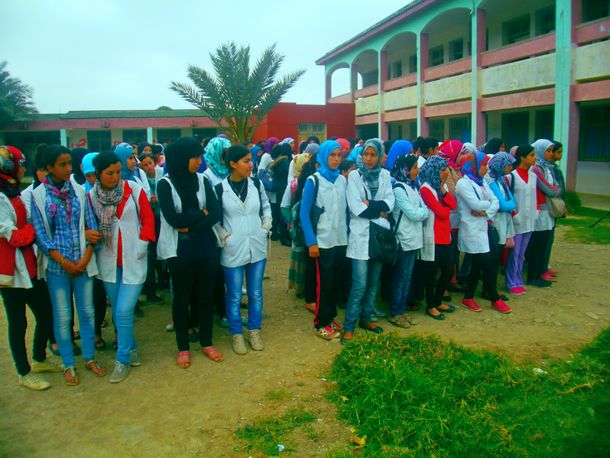 جانب من تلاميذ ثانوية علال الفاسي بابريكشة